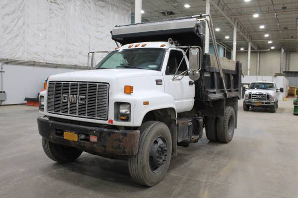 '02 GMC C7500 Dump for sale in West Henrietta, NY – photo 7
