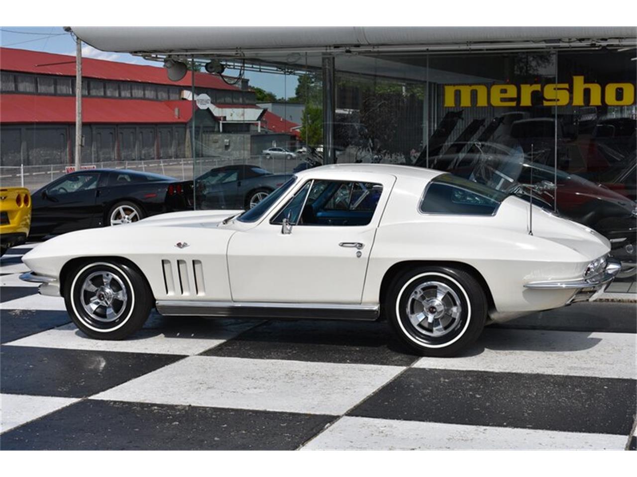 1966 Chevrolet Corvette for sale in Springfield, OH – photo 8