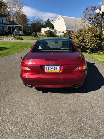 Beautiful Mercedes Benz SL550 for sale in Lancaster, PA – photo 5