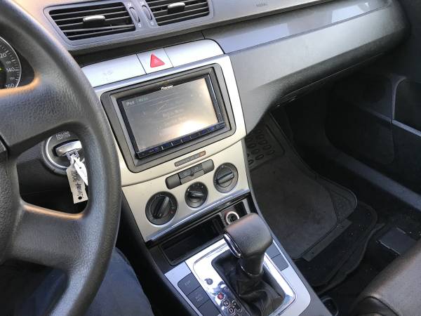 Passat Volkswagen 2 0 Turbo for sale in Amityville, NY – photo 7