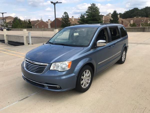2012 Chrysler town country, 149k miles, DVD, Leather, Backup Camera for sale in Voorhees, NJ