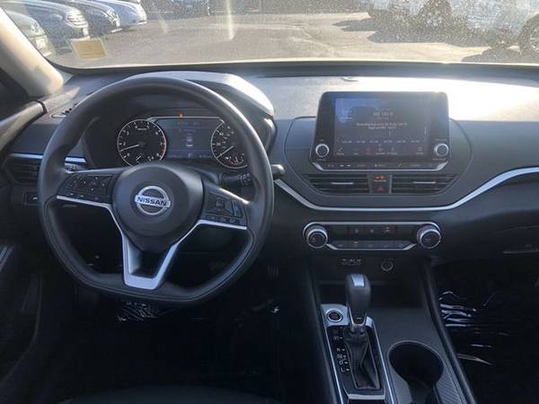 2019 Nissan Altima - Financing Available! - cars & trucks - by... for sale in Brooks, OR – photo 10