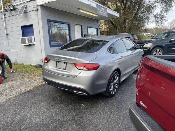 2015 Chrysler 200 200S Sedan 4D TEXT OR CALL TODAY! for sale in New Windsor, NY – photo 4