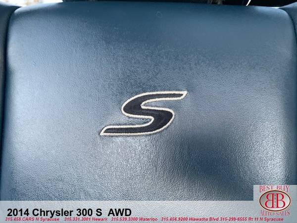 2014 CHRYSLER 300 S AWD! FULLY LOADED! PANO SUNROOF! BLUE LEATHER! for sale in Syracuse, NY – photo 20