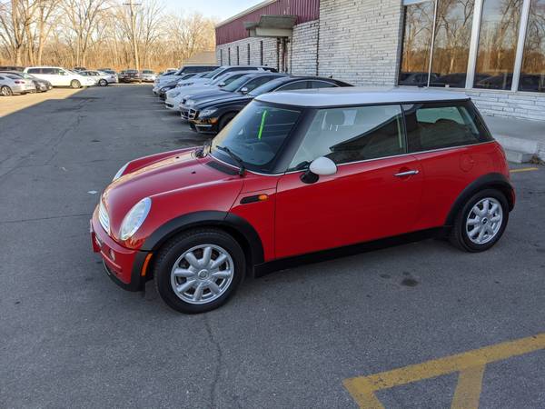 2004 Mini Cooper - cars & trucks - by dealer - vehicle automotive sale for sale in Evansdale, IA – photo 7