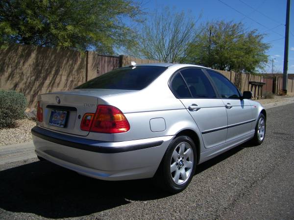 2004 BMW 325i, 1 OWNER, Carfax, Low Miles, Incredible Service for sale in Phoenix, AZ – photo 3