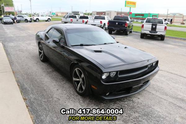 2013 Dodge Challenger R/T Classic Leather - SunRoof - Low Miles! for sale in Springfield, MO – photo 4