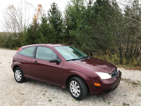 07 Ford Focus- 5-speed manual for sale in STURGEON BAY, WI – photo 4