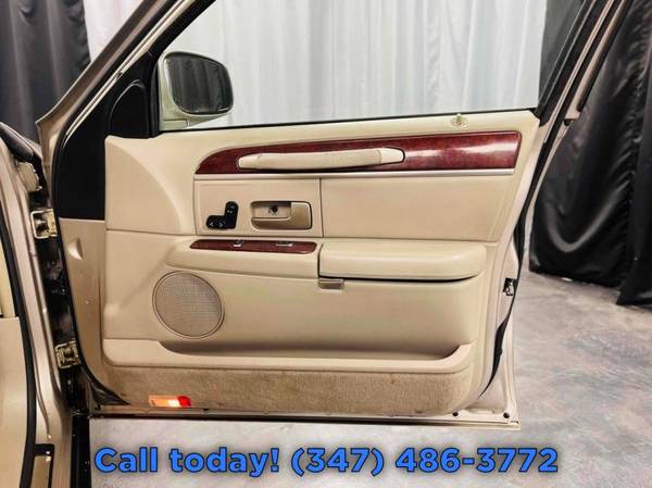 2003 Lincoln Town Car Executive Sedan - - by dealer for sale in Elmont, NY – photo 22