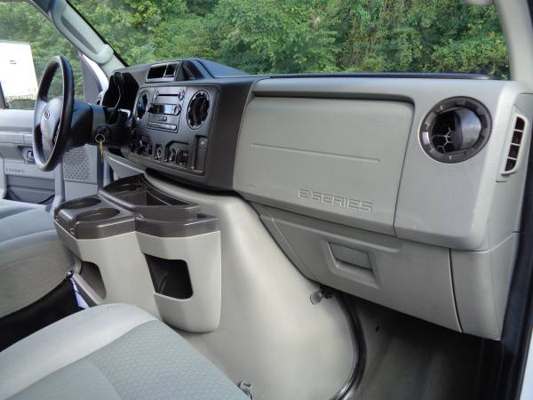2009 Ford Econoline E-350 XLT Super Duty Only 80k Miles Very Clean for sale in Waynesboro, MD – photo 23