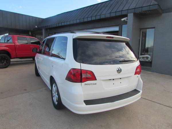 2009 VOLKSWAGEN ROUTAN - - by dealer - vehicle for sale in Oklahoma City, OK – photo 5