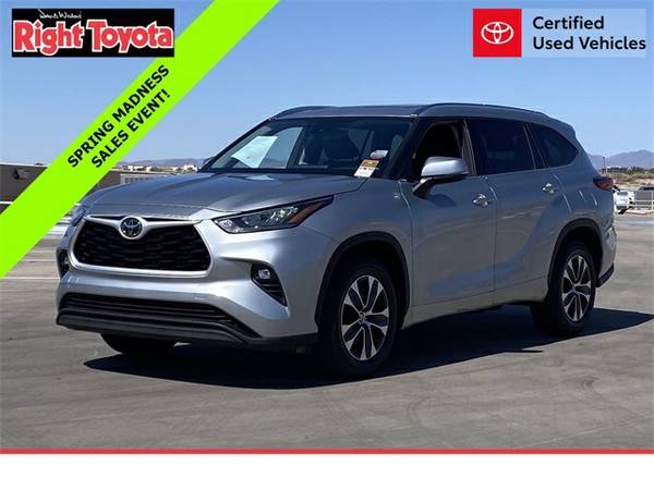Used 2020 Toyota Highlander XLE/11, 111 below Retail! - cars & for sale in Scottsdale, AZ