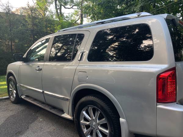 Great deal!! Infiniti QX 56 great condition every possible option for sale in Great Neck, NY – photo 11