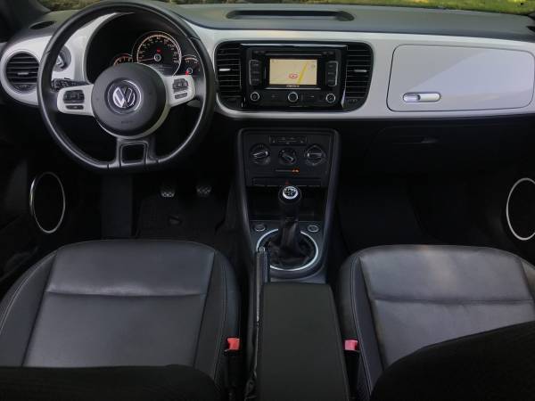 2013 VW Beetle Fender Edition - - by dealer - vehicle for sale in Bolton, CT – photo 10