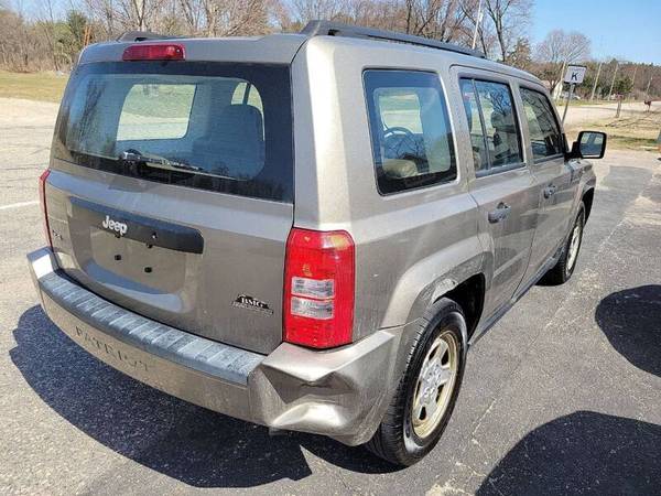 2008 Jeep Patriot Sport 4x4 4dr SUV w/CJ1 Side Airbag Package 152332 for sale in Wisconsin dells, WI – photo 5
