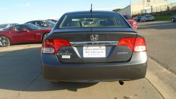09 Honda civic hybrid ,,166000 miles,,$3950 **Call Us Today For... for sale in Waterloo, IA – photo 4