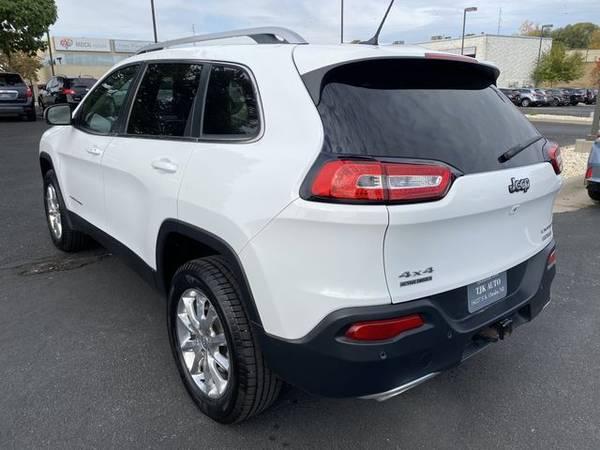 2015 Jeep Cherokee Limited Sport Utility 4D - TJK AUTO for sale in Omaha, SD – photo 5