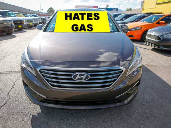 2016 Hyundai Sonata SE 38 MPG! - - by dealer - vehicle for sale in Las Vegas, NV – photo 4