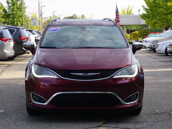 2017 Chrysler Pacifica Limited for sale in Walled Lake, MI – photo 2