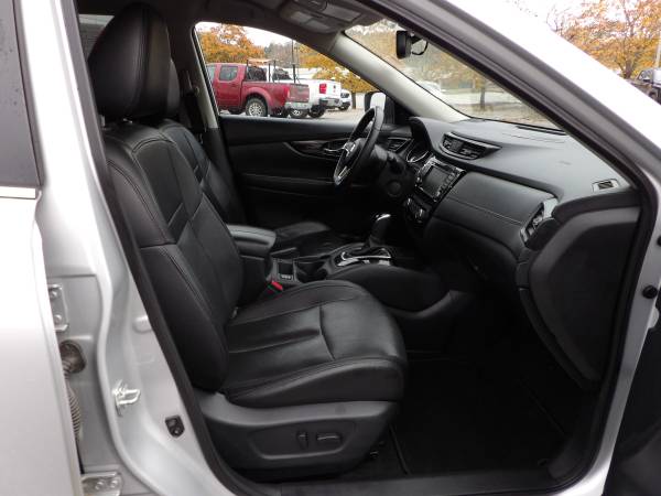 2020 NISSAN ROGUE SL - - by dealer for sale in Barre, VT – photo 16