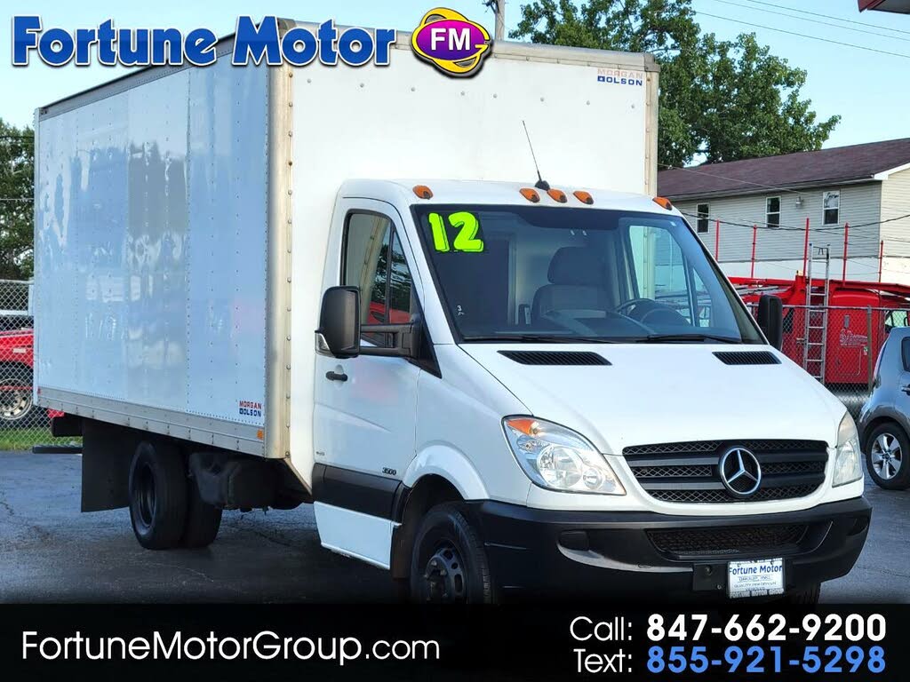 2012 Mercedes-Benz Sprinter Cab Chassis 3500 170 DRW RWD for sale in WAUKEGAN, IL