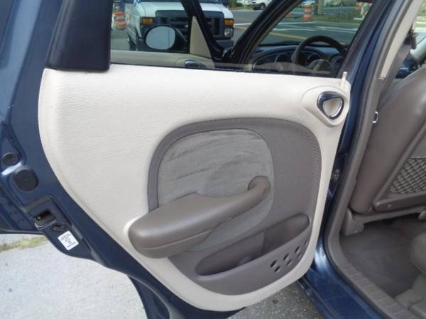 2002 CHRYSLER PT Cruiser Limited Edition Wagon for sale in Levittown, NY – photo 11