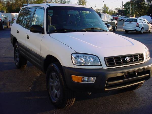TOYOTA RAV4 AWD - GOOD CONDITION !! for sale in Columbus, OH – photo 2