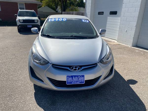 2014 Hyundai Elantra 4dr Sdn Auto SE - Just Arrived! for sale in Lincoln, NE – photo 3