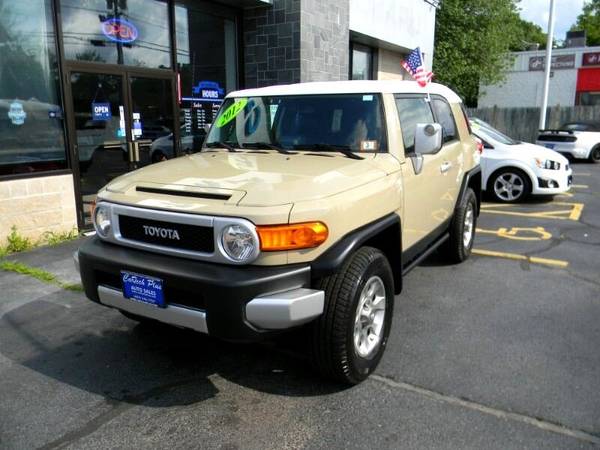 2012 Toyota FJ Cruiser 4WD 4 0L V6 HARD TO FIND SUV for sale in Plaistow, MA – photo 4