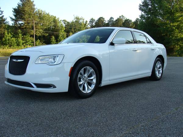 2016 CHRYSLER 300 LIMITED EDITION 4 DOOR LEATHER STOCK #952 - ABSOLUTE for sale in Guys, TN – photo 2