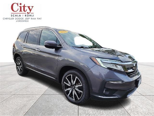 2019 Honda Pilot Touring 8-Passenger for sale in Brookfield, WI