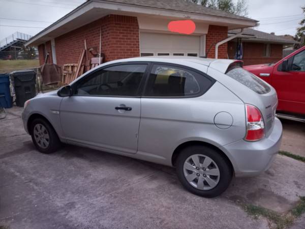 2009 Hyundai Accent - cars & trucks - by owner - vehicle automotive... for sale in Oklahoma City, OK – photo 3