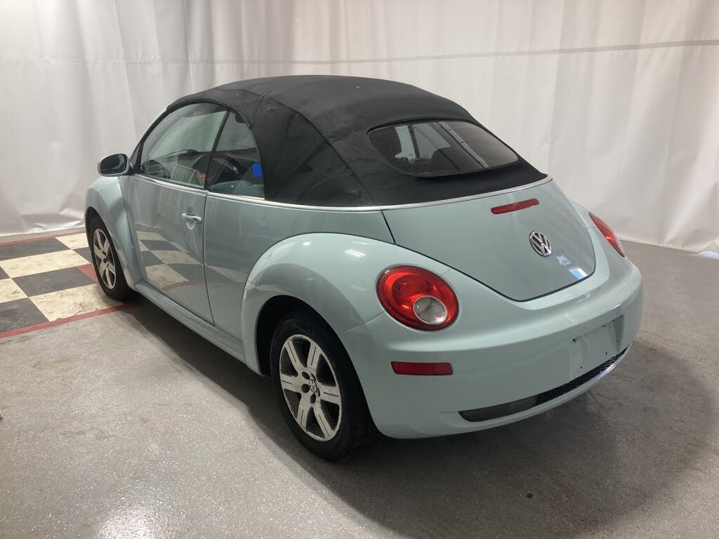 2006 Volkswagen Beetle 2.5L Convertible for sale in Muskegon, MI – photo 3