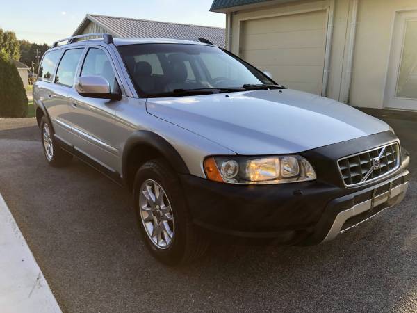 2007 Volvo XC70 Clean Carfax Clean Carfax Premium & Climate Packages for sale in Palmyra, PA – photo 4