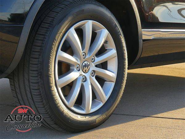2012 Volkswagen Touareg V6 TDI - Seth Wadley Auto Connection for sale in Pauls Valley, OK – photo 11