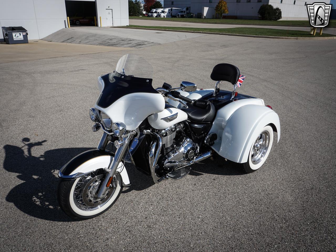 2016 Triumph Motorcycle for sale in O'Fallon, IL – photo 4