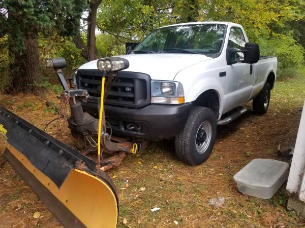 04 Ford F250 super duty 4x4 for sale in Windsor, CT