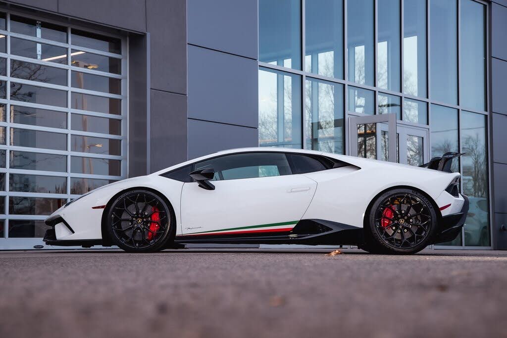 2018 Lamborghini Huracan LP 640-4 Performante Coupe AWD for sale in Other, MA – photo 10