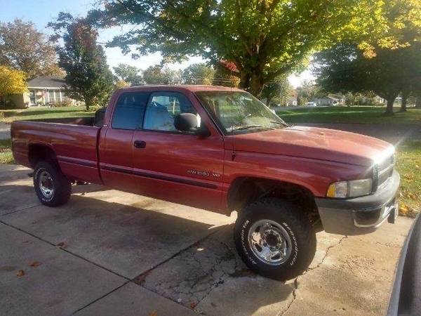 1999 Dodge Ram 2500 V10 4x4 Longbed for sale in Decatur, IL – photo 4