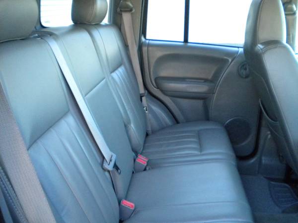 Jeep Liberty 4X4 65th anniversary edition Sunroof 1 Year for sale in hampstead, RI – photo 17