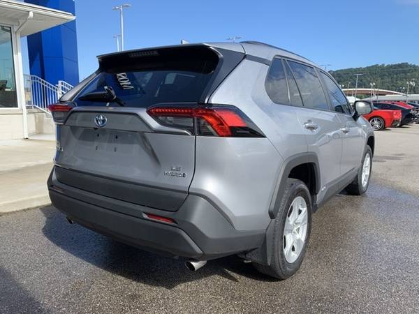 2020 Toyota RAV4 Hybrid AWD 4D Sport Utility/SUV LE - cars & for sale in Saint Albans, WV – photo 4