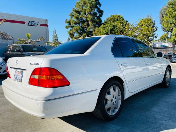 Clean title 2002 White Lexus LS430 39k original miles Rare VIP Trade for sale in Fountain Valley, CA – photo 3