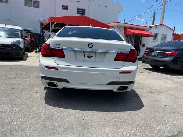 2013 BMW 750i CLEAN TITLE CALL ALE - - by dealer for sale in Miami, FL – photo 6