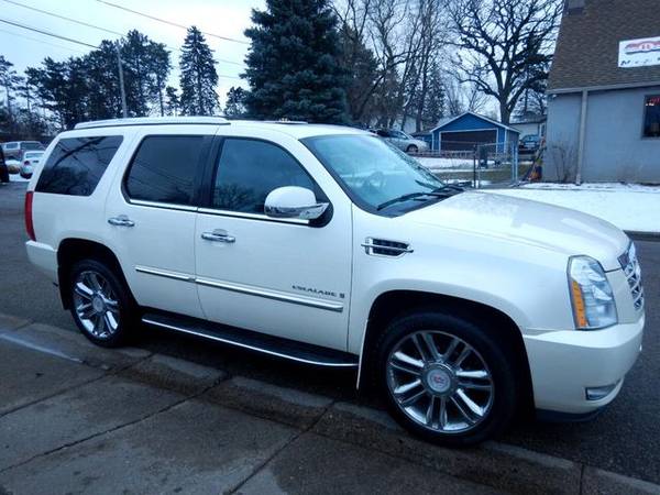 2008 Cadillac Escalade AWD 4dr - cars & trucks - by dealer - vehicle... for sale in Oakdale, MN – photo 7