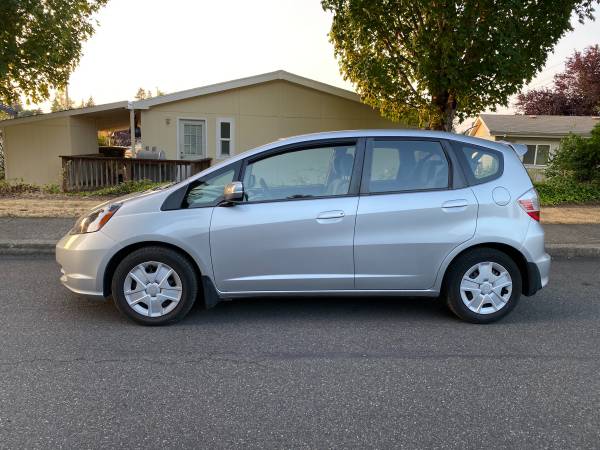 2013 Honda Fit low milles 74k rebuilt title runs great automatic -... for sale in Portland, OR – photo 5
