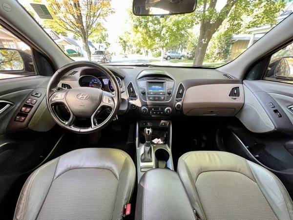 2014 Hyundai Tucson SE - - by dealer - vehicle for sale in Wausau, WI – photo 12