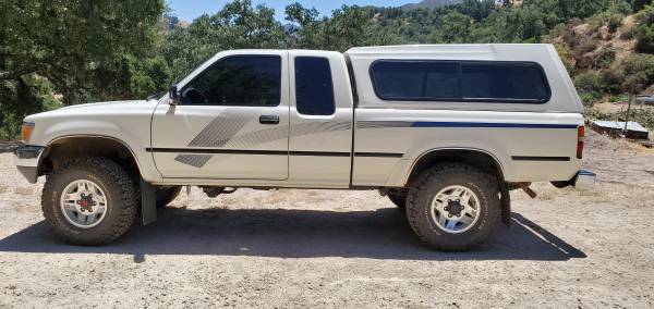 1989 Toyota pickup 4x4 ext cab for sale in Talmage, CA