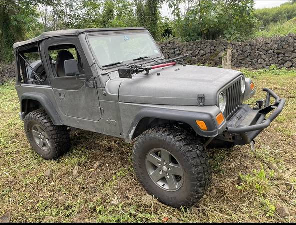 Lifted and Rhino lined Jeep - ready for every off road adventure! for sale in Keauhou, HI – photo 2