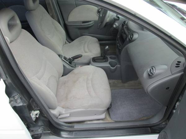 2004 Saturn Ion 1 for sale in Centralia, OR – photo 7