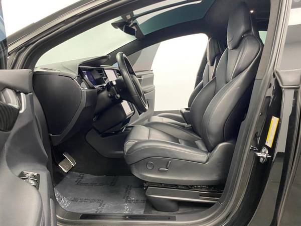 2019 Tesla Model X AWD w/Extended Range Ltd Avail for sale in Linden, NJ – photo 11